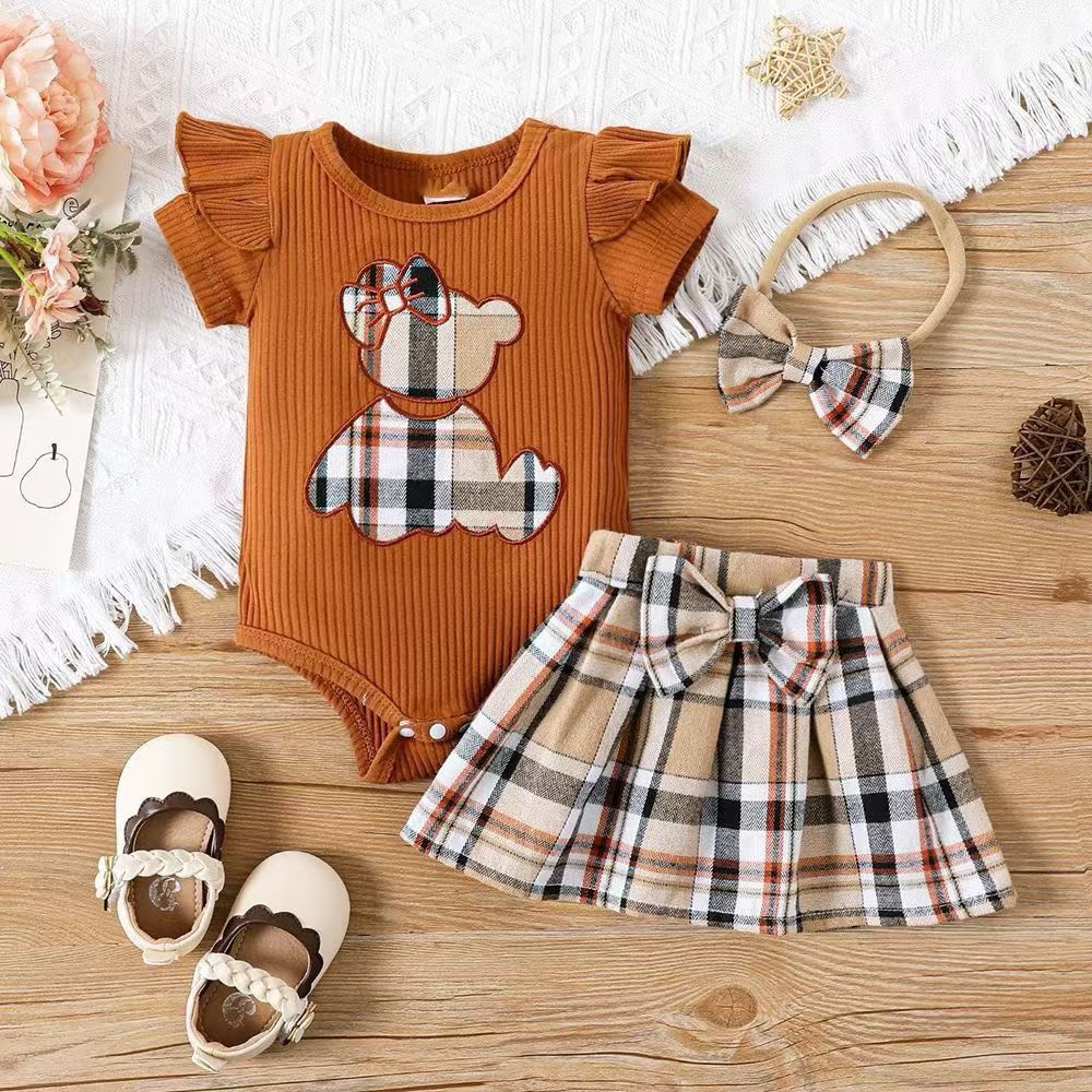Cute Bear Plaid Skirt Baby Girl Outfit Set